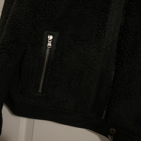 Black Sherpa Bomber Jacket - Picture 5 of 8